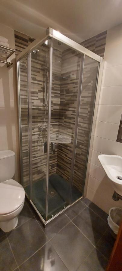 Hostal Del Campo Arévalo Exteriör bild