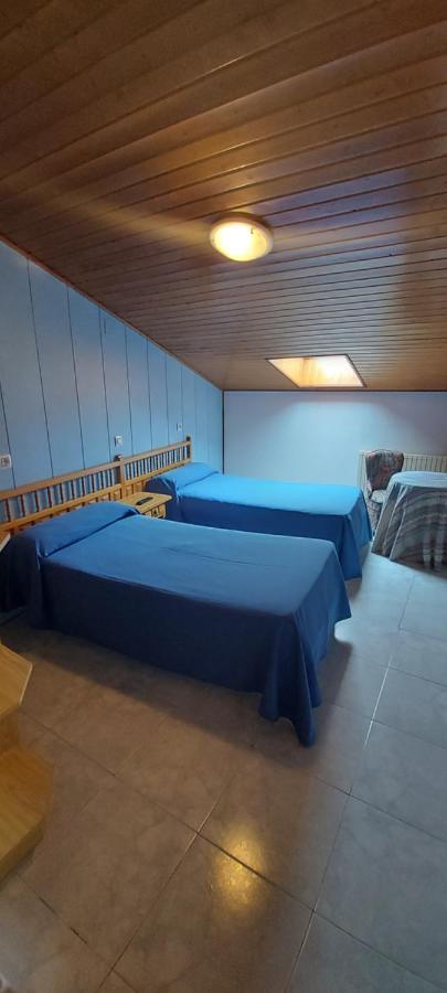 Hostal Del Campo Arévalo Exteriör bild
