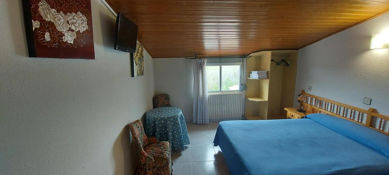 Hostal Del Campo Arévalo Exteriör bild